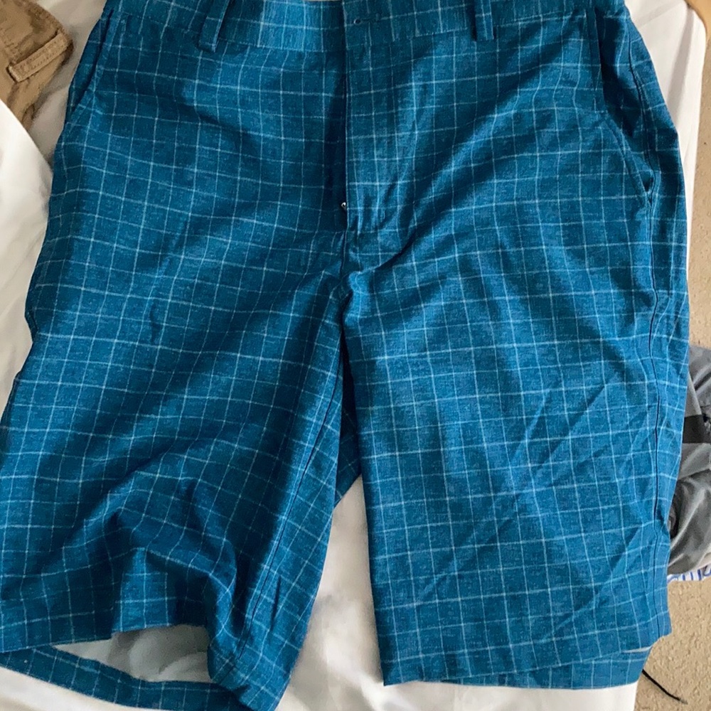 Golf shorts